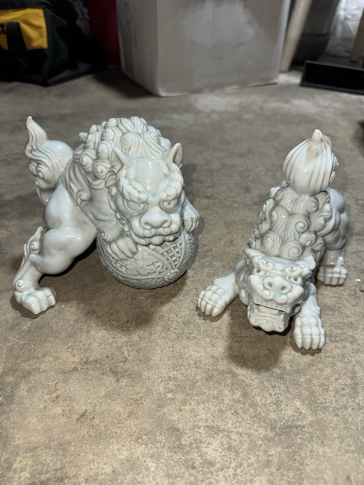 Vintage Pair Celadon Foo Dogs Figurines Andrea Sadek Porcelain Lions 5.5\ Vintage Pair Celadon Foo Dogs Figurines Andrea Sadek Porcelain Lions 5.5\