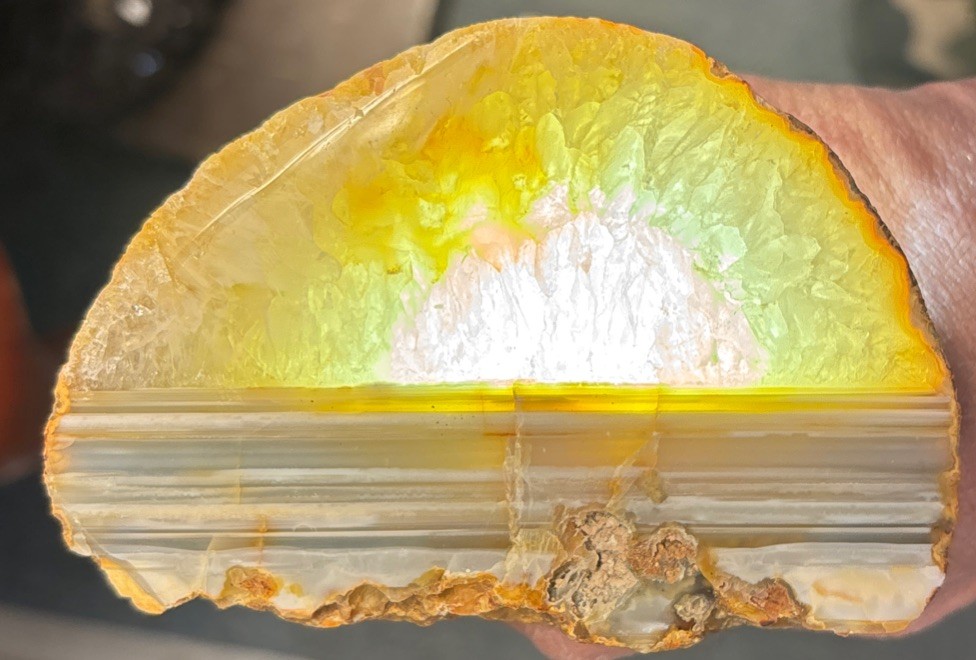 OLD BRAZILIAN AGATE SLAB POLISHED 13.37 Ounces OLD BRAZILIAN AGATE SLAB POLISHED 13.37 Ounces