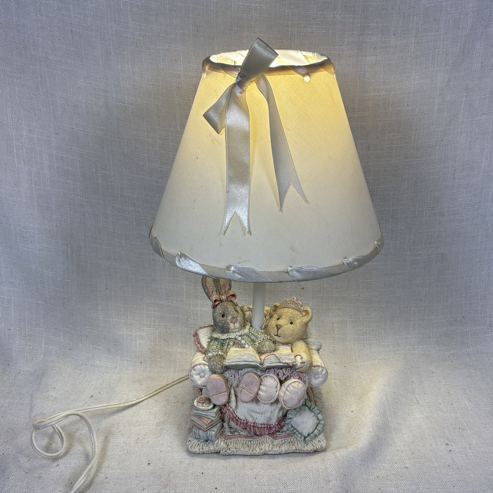 1996 Figi Quiet Time Ceramic Lamp with Shade Working Cottage Nursery Sweet 1996 Figi Quiet Time Ceramic Lamp with Shade Working Cottage Nursery Sweet