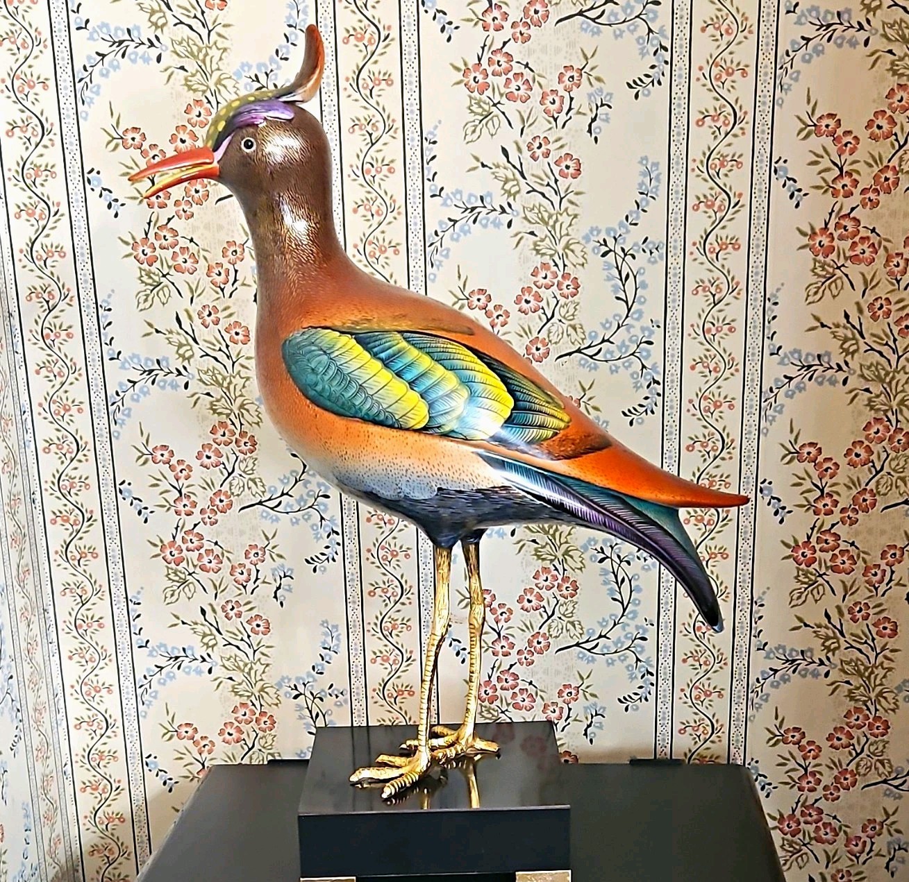 GIULIA MANGANI/OGGETTI HAND PAINTED POLYCHROME AND GILDED BRONZE CRESTED LAPWING GIULIA MANGANI/OGGETTI HAND PAINTED POLYCHROME AND GILDED BRONZE CRESTED LAPWING