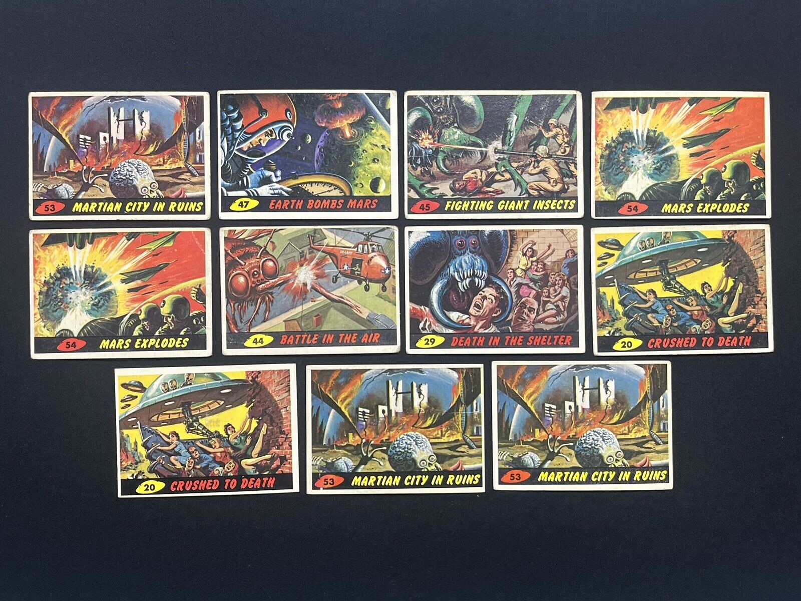 Lot of 11 1962 Mars Attacks Bubble Inc. Trading Cards