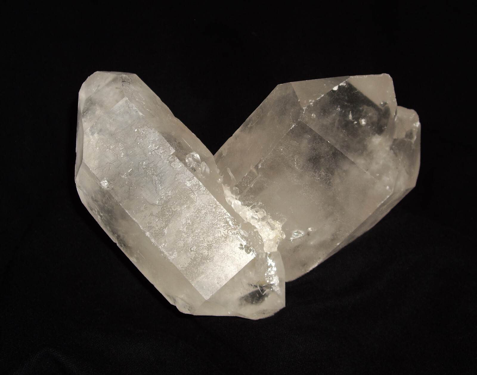 Big DT Quartz Dual Crystal, Elestial, Etched, Keys, Rainbows 942g