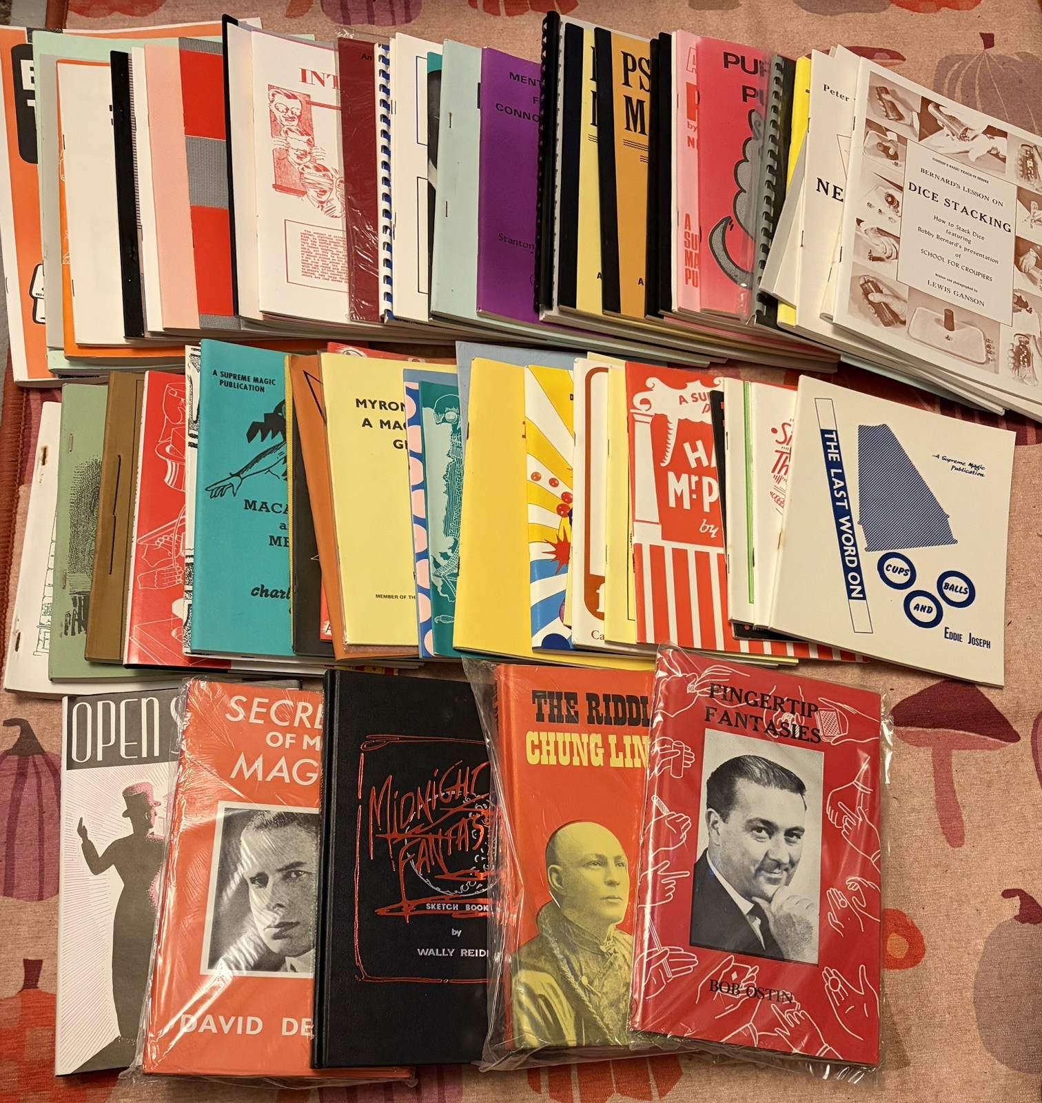 Job Lot Of 74 X Vintage Magic Books Magic Tricks Books Job Lot Of 74 X Vintage Magic Books Magic Tricks Books