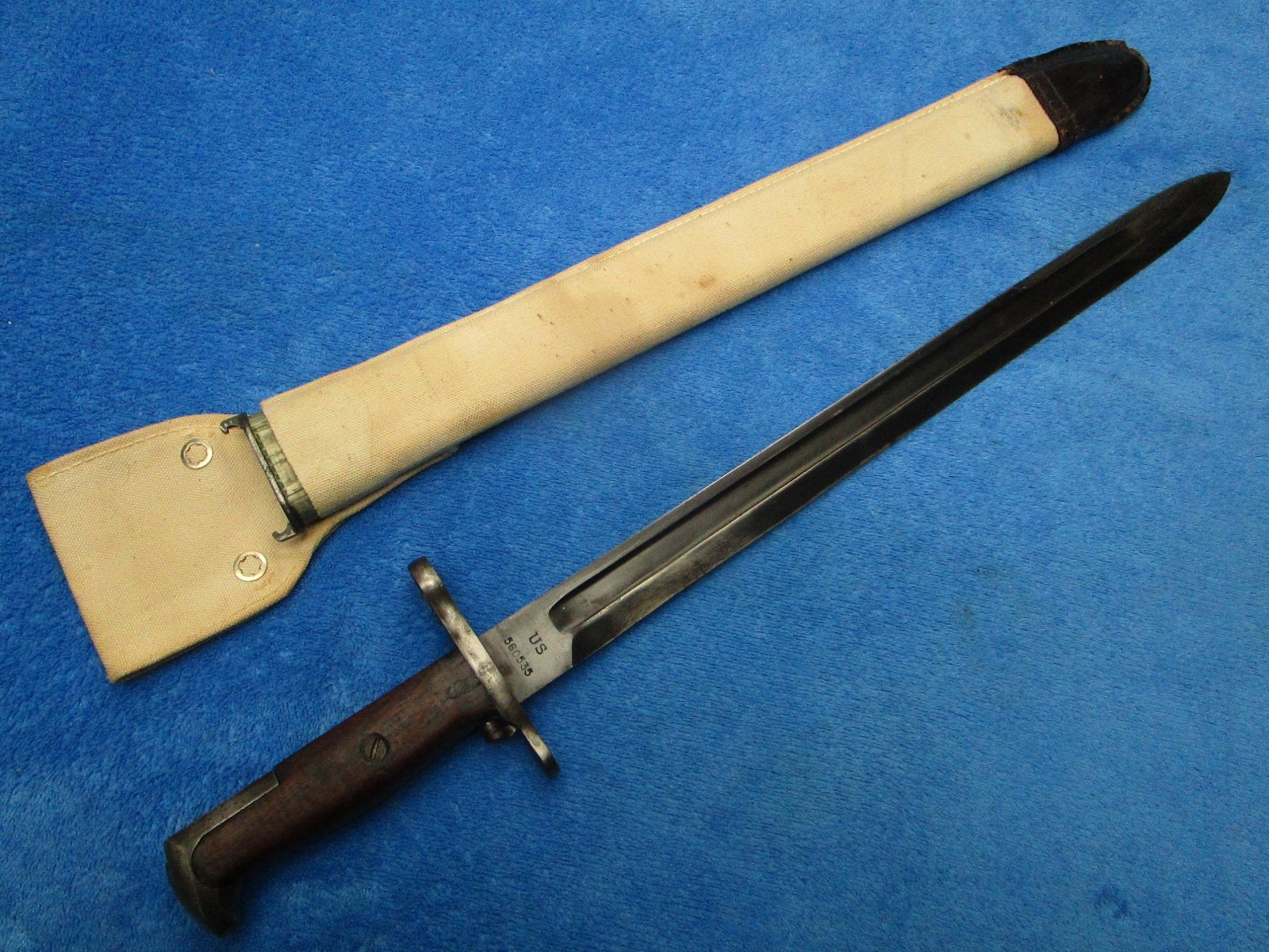 ORIGINAL US WW1 M1905 BAYONET MADE BY SA IN 1913 AND RARE CANVAS SCABBARD