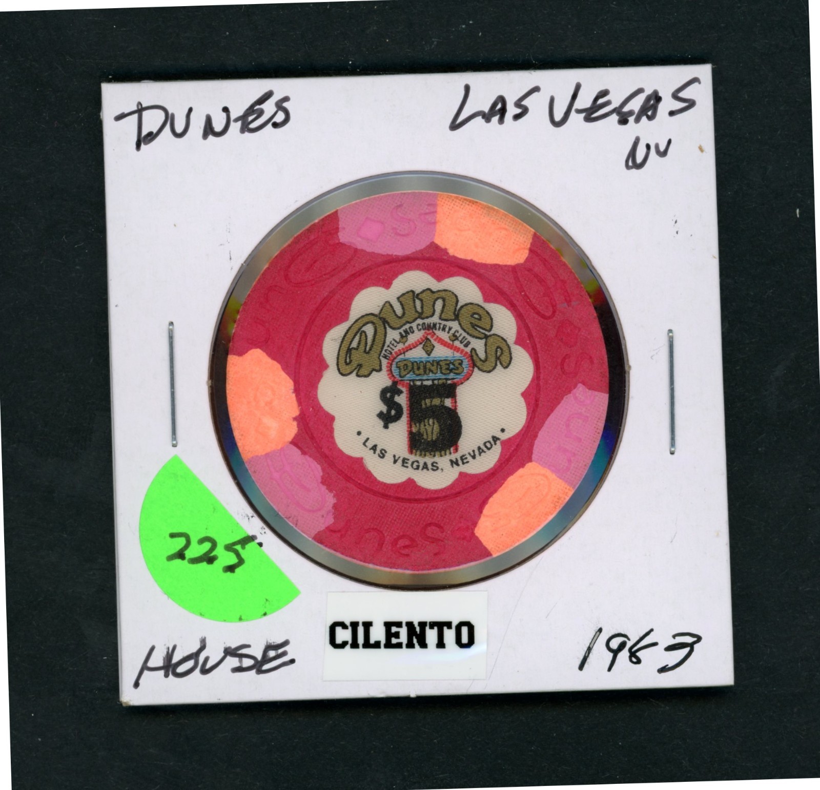 Classic $5.00 Dunes Hotel Las Vegas, Nevada Casino Chip Classic $5.00 Dunes Hotel Las Vegas, Nevada Casino Chip