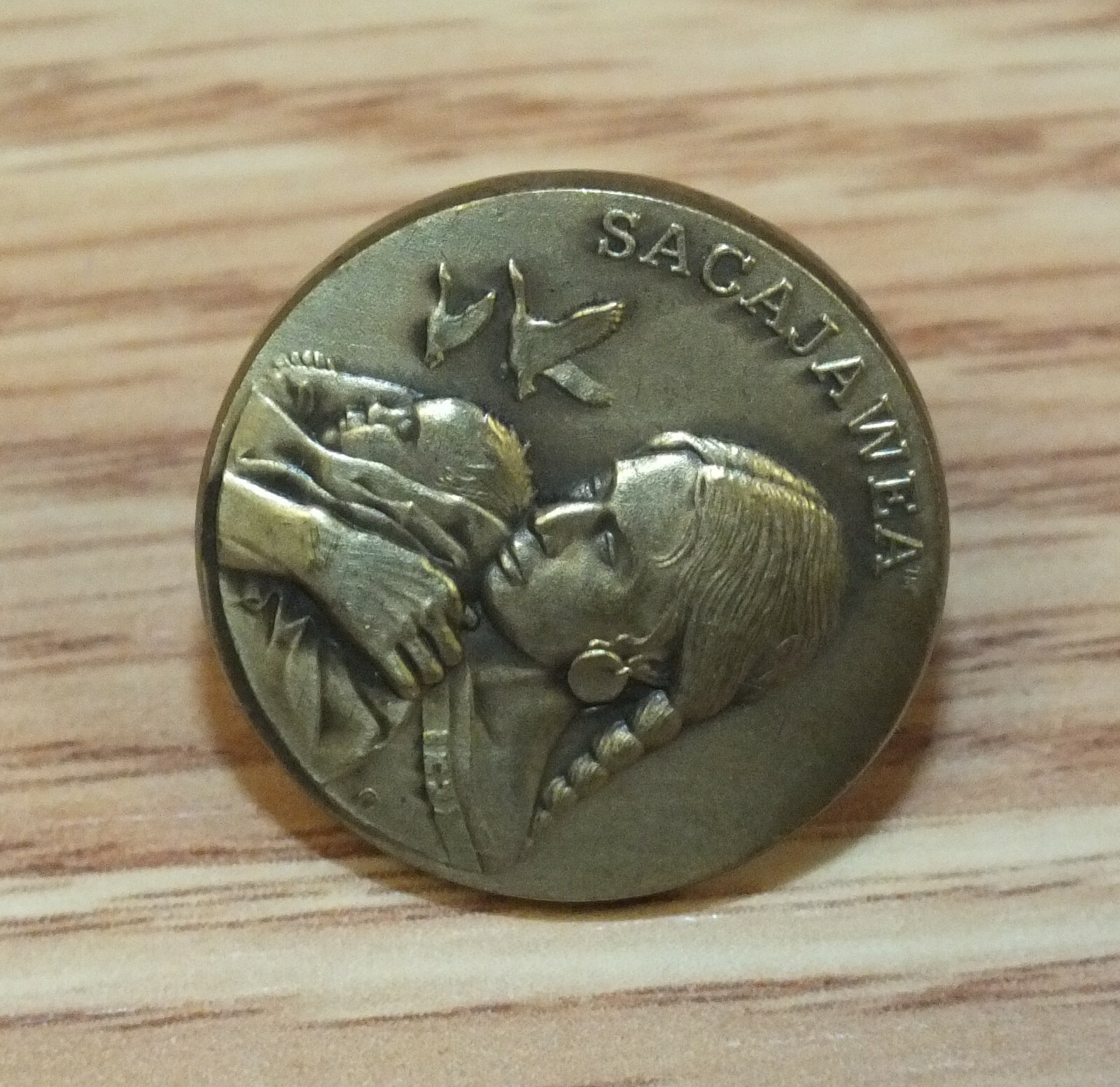 Vintage Sacajawea Gold Toned Thick Round Collectible Pin / Tac **READ** 