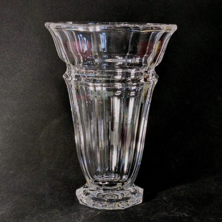 HOYA MUSEUM SERIES FOOTED FLOWER VASE, Art Deco, Cut Lead Crystal, 8 1/2\