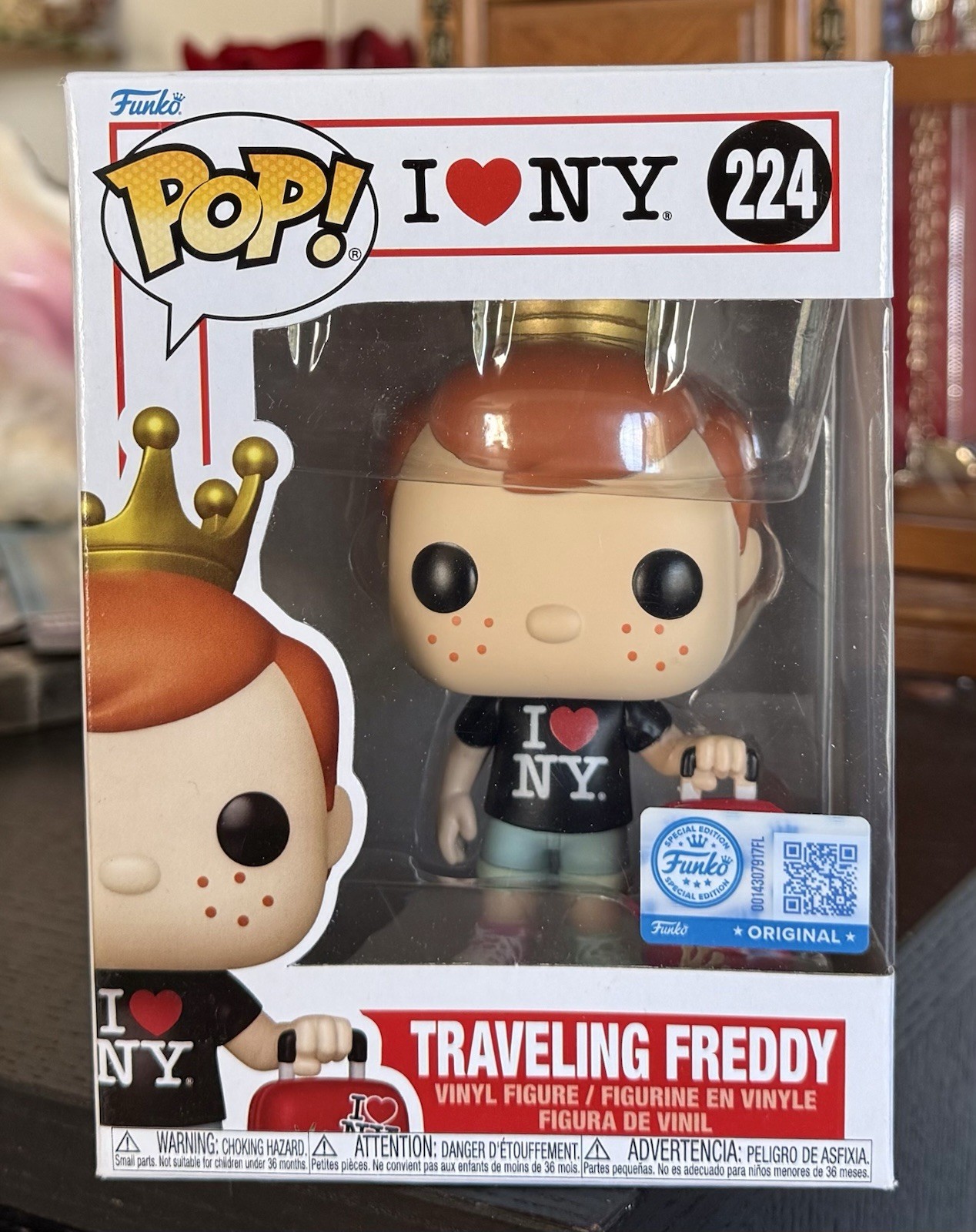 Funko Pop I Love NY: TRAVELING FREDDY #224 FAO Schwarz Exclusive w/Protector Funko Pop I Love NY: TRAVELING FREDDY #224 FAO Schwarz Exclusive w/Protector