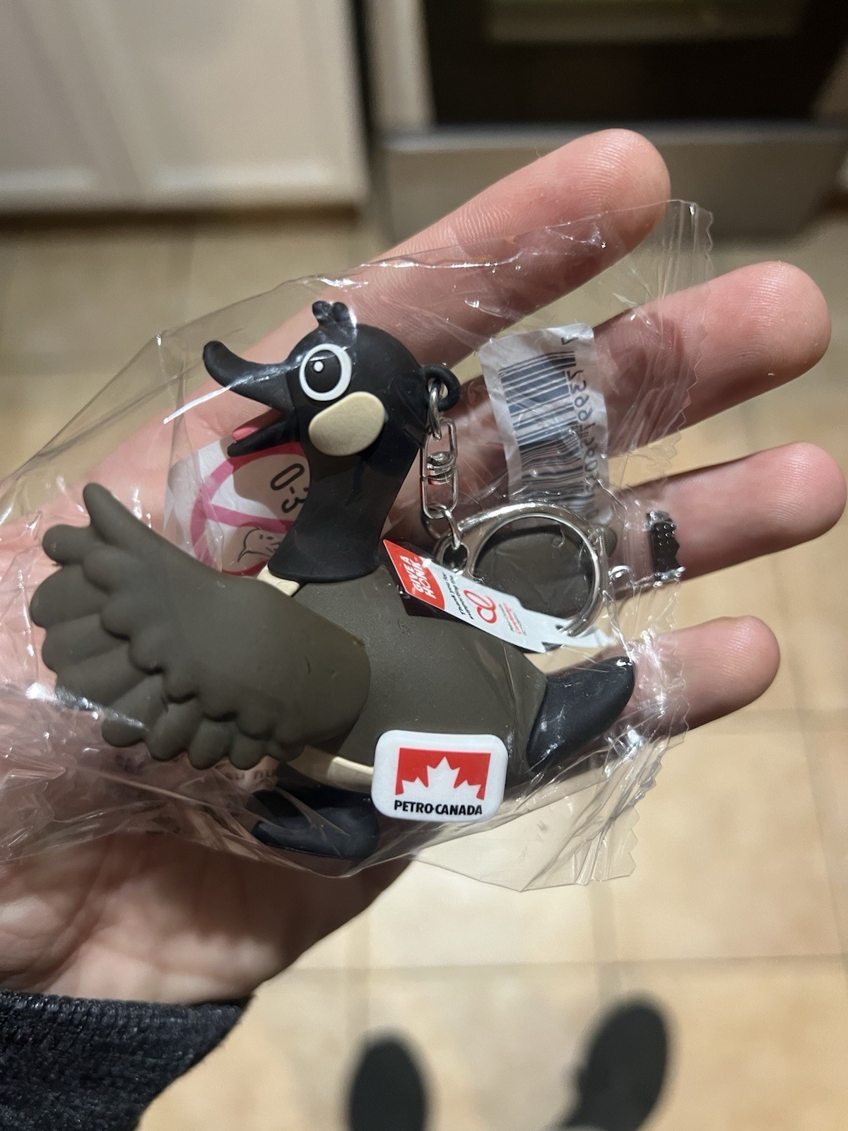 Petro-Canada Goose Keychain Collectible 2026 - Brand New In Package Petro-Canada Goose Keychain Collectible 2026 - Brand New In Package