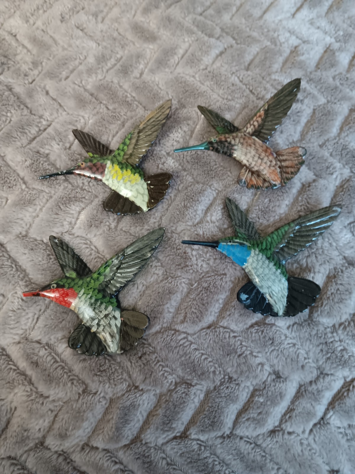 Hummingbird Refrigerator Magnets Lot Of 4 Vintage Wood One Broken Read Descripti Hummingbird Refrigerator Magnets Lot Of 4 Vintage Wood One Broken Read Descripti