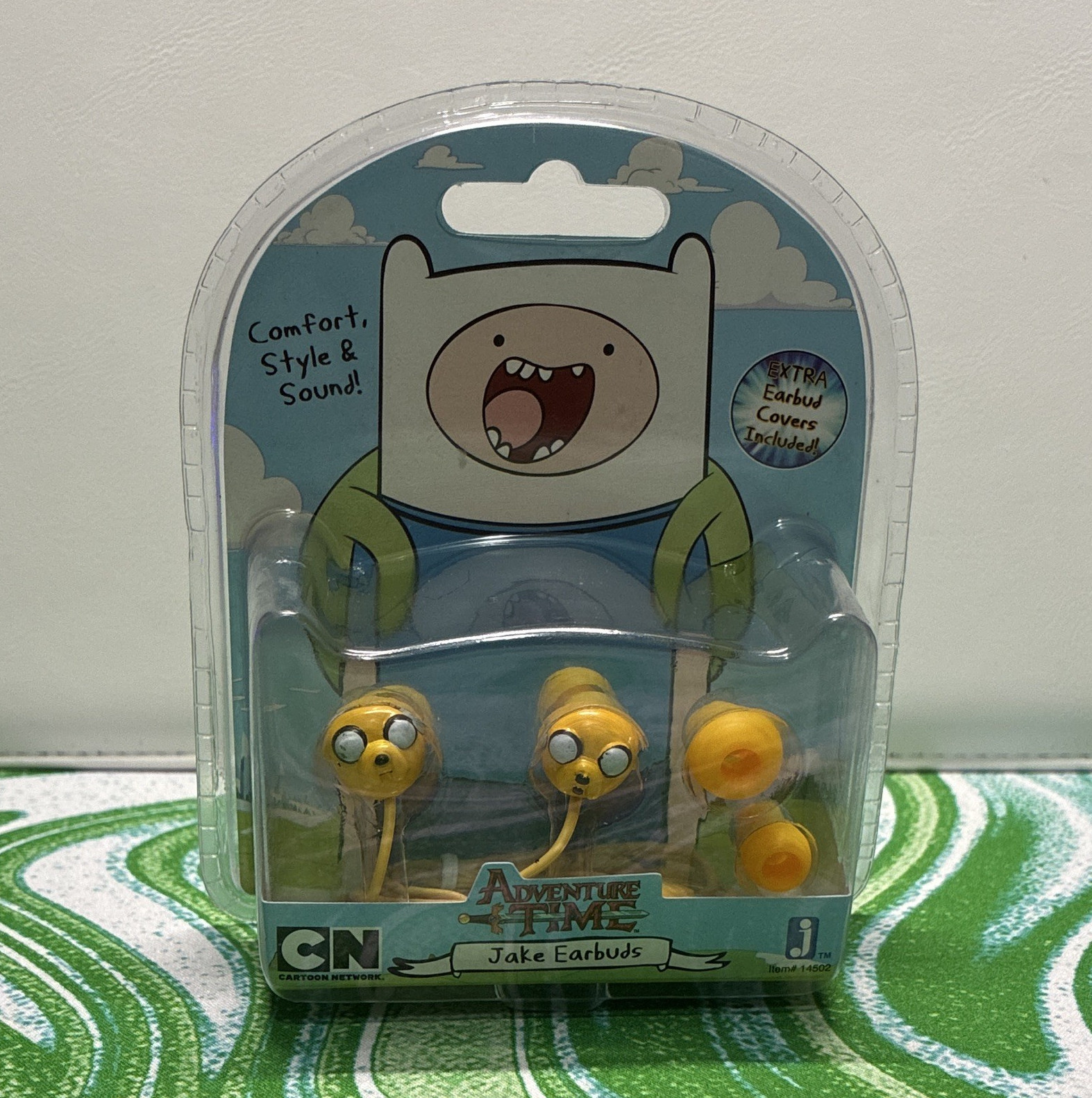 RARE Jazwares Adventure Time Jake Yellow Earbuds MPN 14502 - CLEAN BOX RARE Jazwares Adventure Time Jake Yellow Earbuds MPN 14502 - CLEAN BOX
