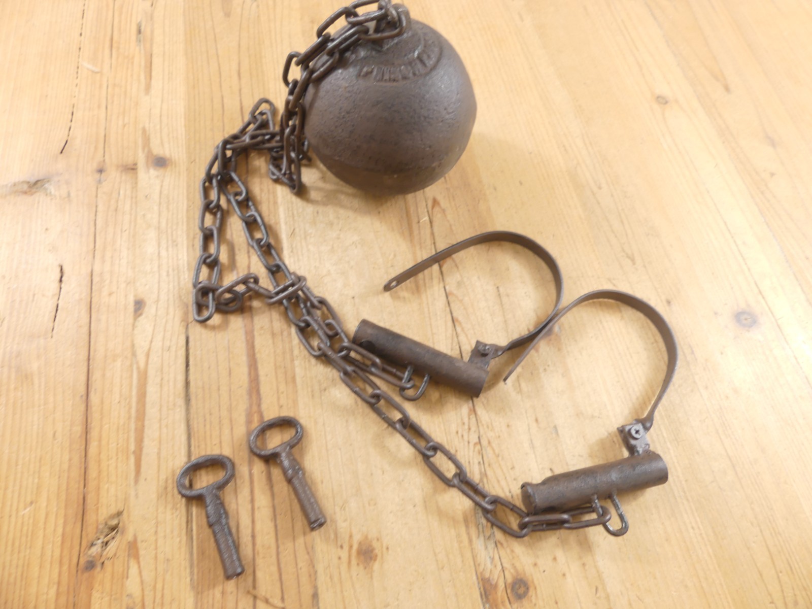 Ball and Chain Prison Cast Iron **READ DESCRIPTION** Jail Prop 17 lbs Shackles Ball and Chain Prison Cast Iron **READ DESCRIPTION** Jail Prop 17 lbs Shackles