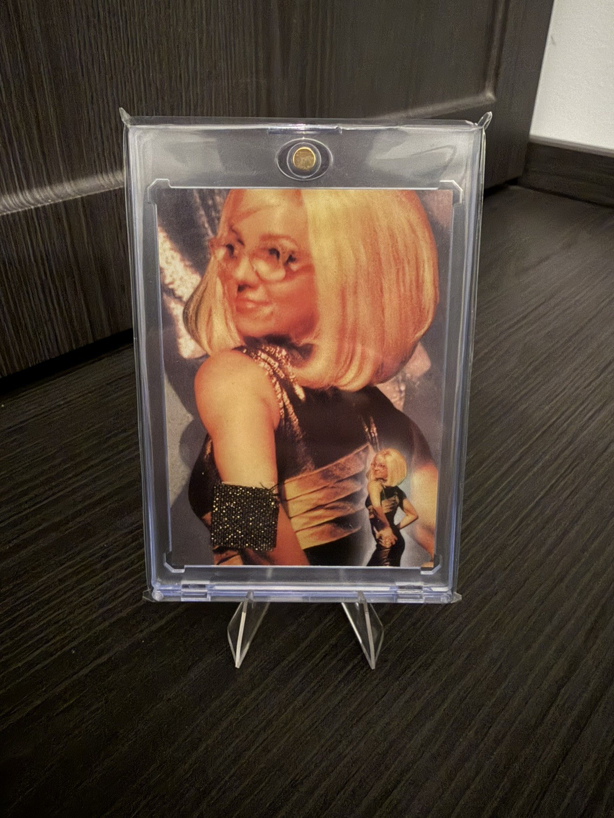2002 BRITNEY SPEARS AUTHENTIC WORN RELIC SWATCH 1963 DRESS WARDROBE GAI COA (A) 2002 BRITNEY SPEARS AUTHENTIC WORN RELIC SWATCH 1963 DRESS WARDROBE GAI COA (A)