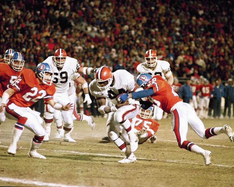EARNEST BYNER Cleveland Browns  8X10 PHOTO PICTURE 22050703113