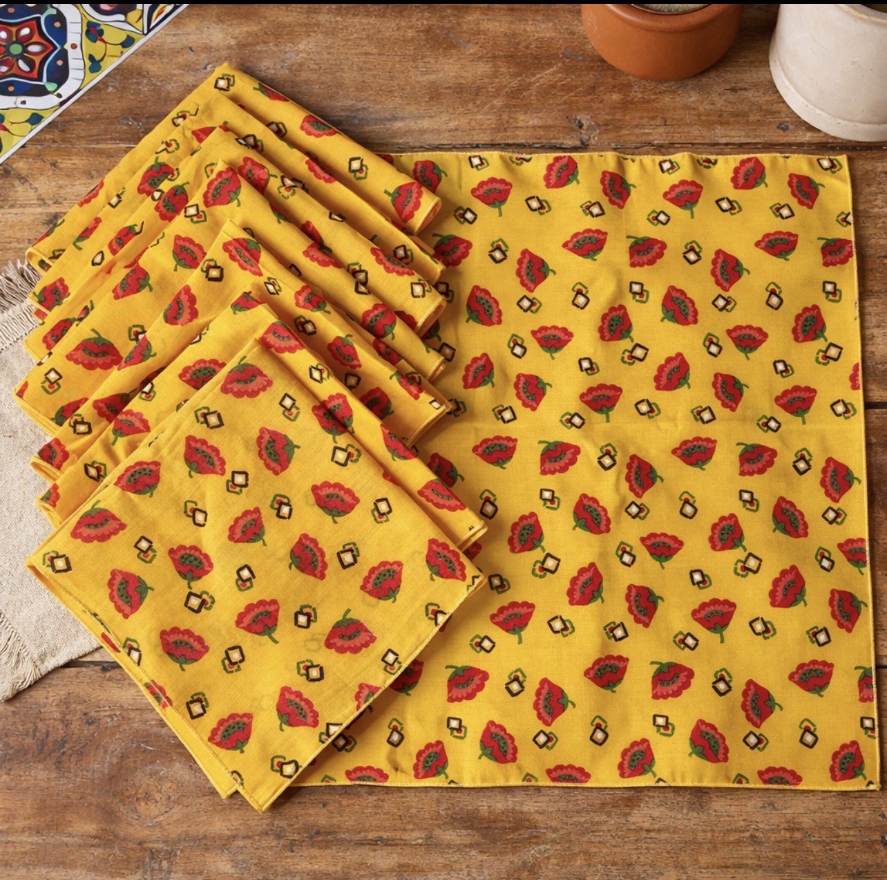 Vintage Neiman Marcus NEW Cotton Napkins Set of 8 Yellow Floral Folk Art Vintage Neiman Marcus NEW Cotton Napkins Set of 8 Yellow Floral Folk Art