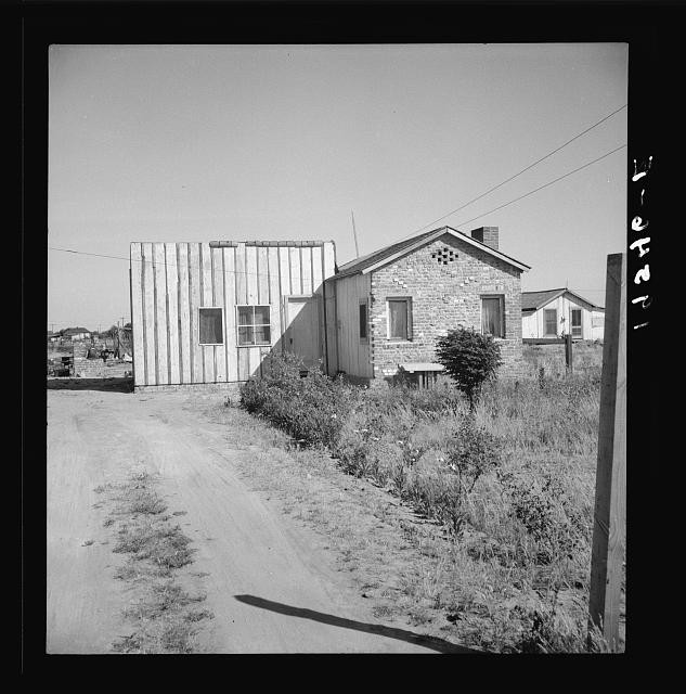 Photo:Highway City California 1939 WPA Resettlement House