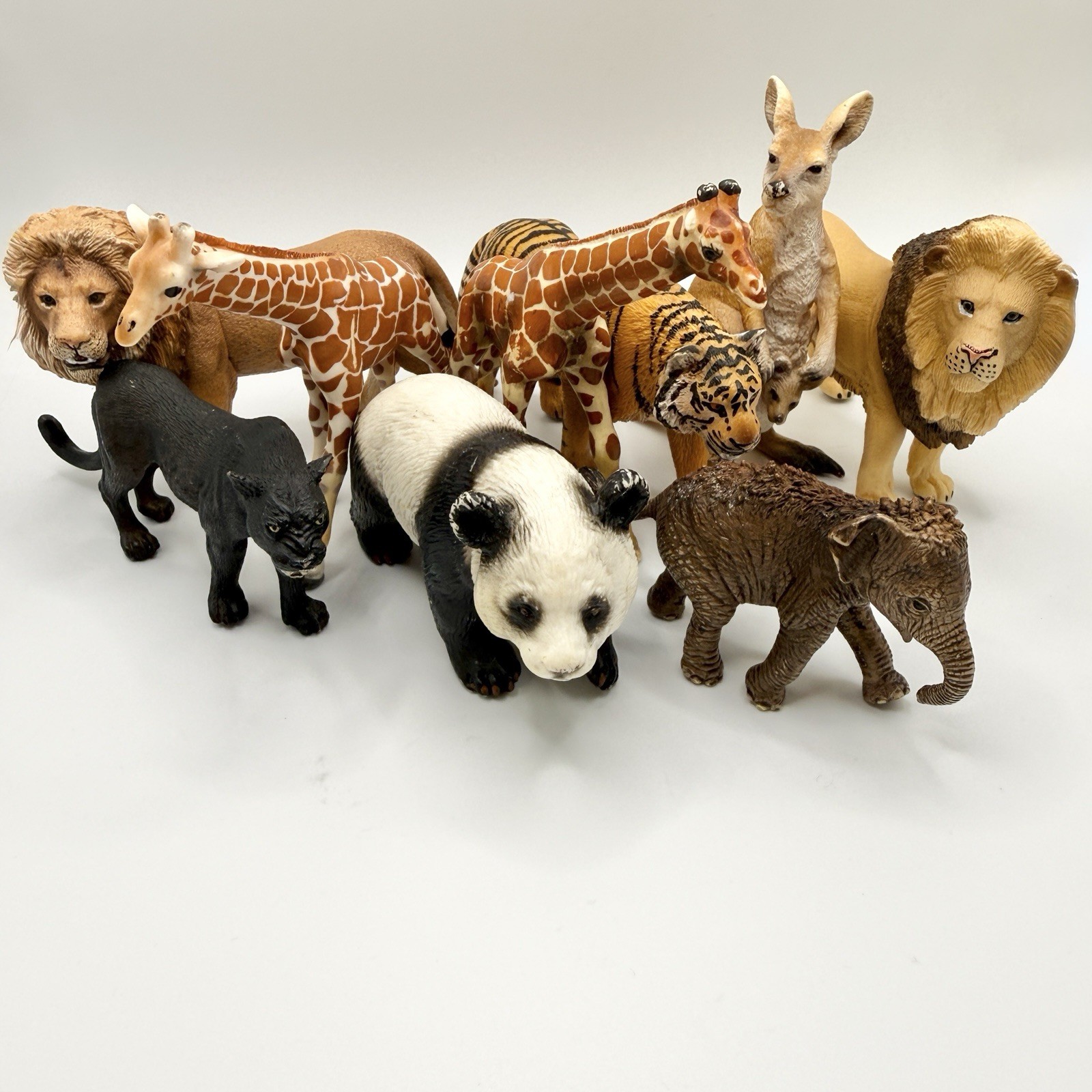 Vintage Schleich Retired Lot Lion Tiger Giraffe Panda Elephant Panther Kangaroo Vintage Schleich Retired Lot Lion Tiger Giraffe Panda Elephant Panther Kangaroo