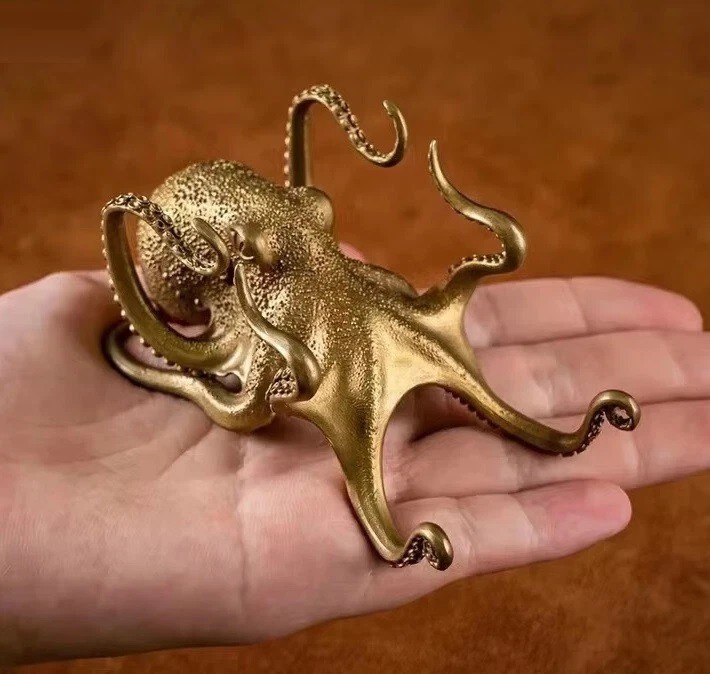 Brass Metal Octopus Animal Figurine Mini Statue Table Desk Home Decoration Toy Brass Metal Octopus Animal Figurine Mini Statue Table Desk Home Decoration Toy