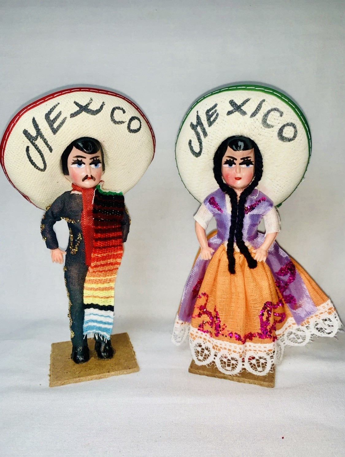 Mexican Mariachi China Sombrero Hand Painted Folk Art Vtg Souvenir Dolls Set 7”