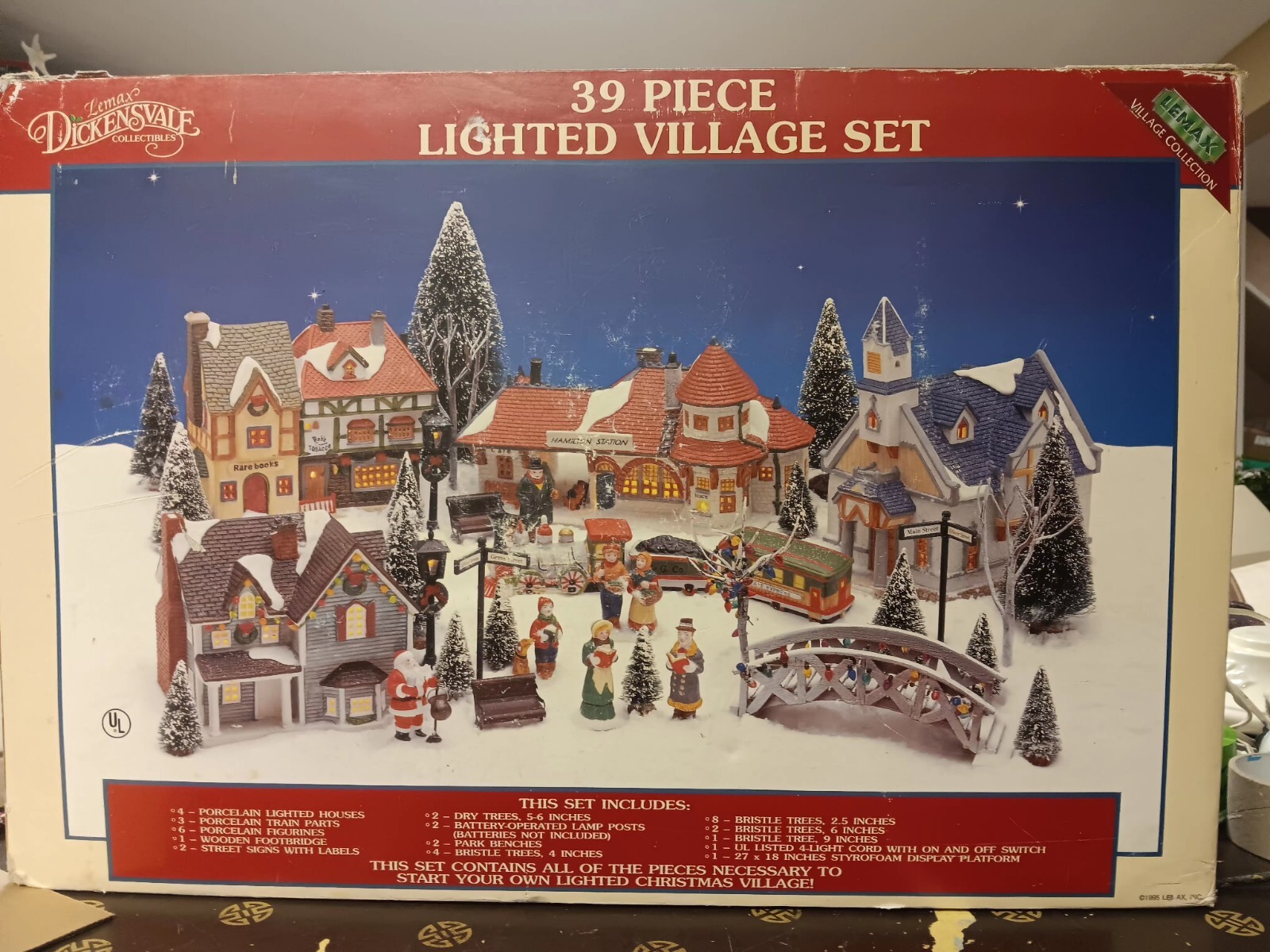 Vintage Lemax Dickensvale 39? Piece Lighted Village With Box Complete Vintage Lemax Dickensvale 39? Piece Lighted Village With Box Complete