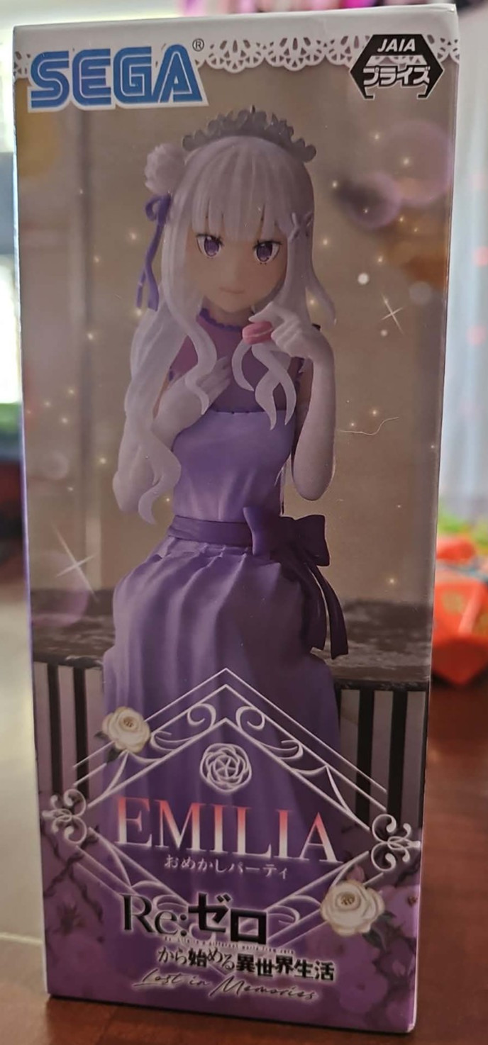 Sega Re:Zero Dressed Up Party Perching Emilia Figure New Sega Re:Zero Dressed Up Party Perching Emilia Figure New