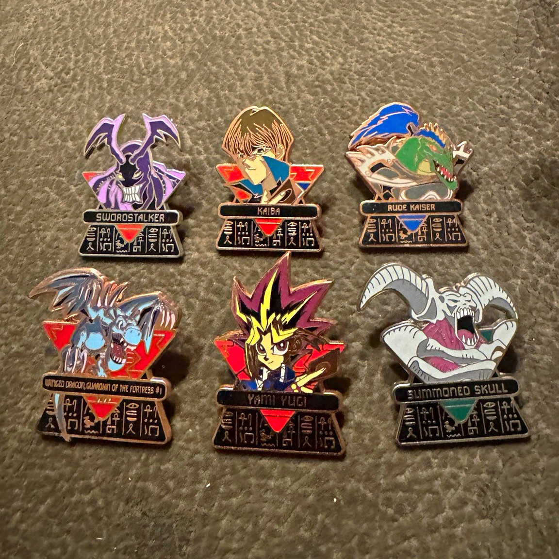Yu-Gi-Oh Upper Deck Vintage Pin Lot of 6 Yami Yugi Kaiba Summoned Skull etc. Yu-Gi-Oh Upper Deck Vintage Pin Lot of 6 Yami Yugi Kaiba Summoned Skull etc.