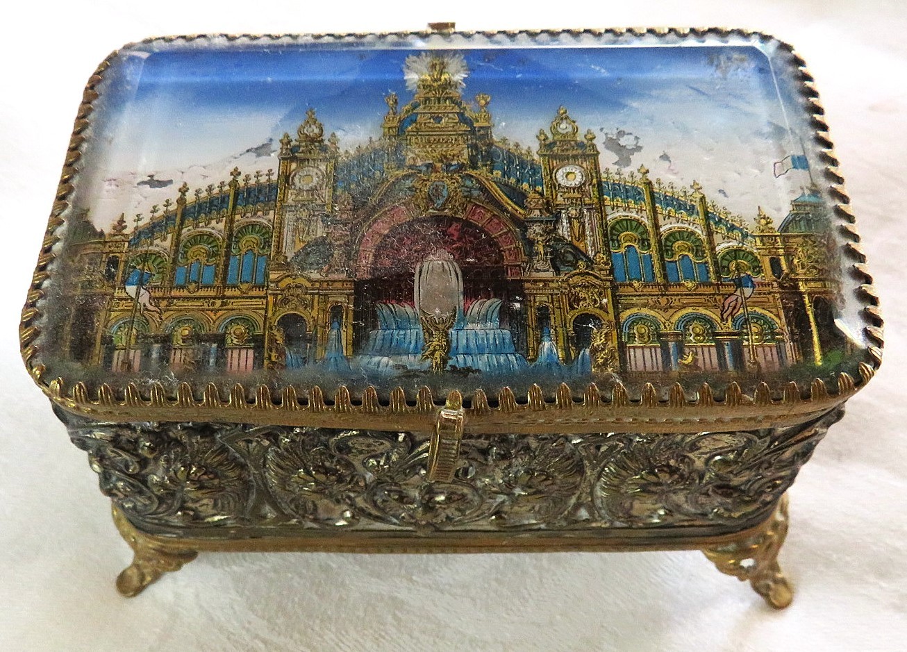 ANTIQUE LRG GRAND TOUR SOUVENIR TRINKET BOX CASKET SCROLLED METAL ORMOLU EX-COND ANTIQUE LRG GRAND TOUR SOUVENIR TRINKET BOX CASKET SCROLLED METAL ORMOLU EX-COND