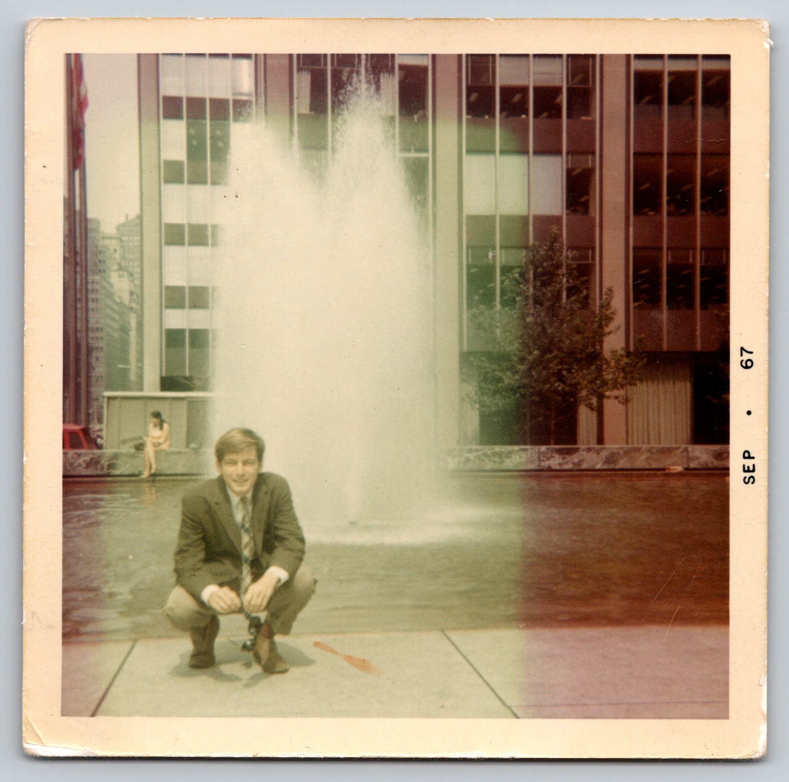 Vintage 1967 Man in Suit at Modernist Plaza Fountain Color Old Snapshot Photo Vintage 1967 Man in Suit at Modernist Plaza Fountain Color Old Snapshot Photo