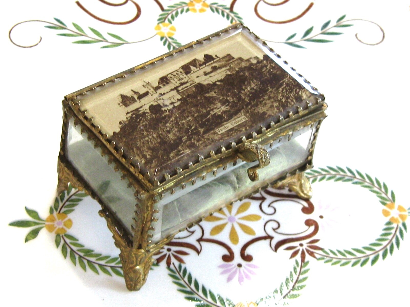 ANTIQUE 1800\'S GERMAN VESTE COBURG CASTLE GLASS VITRINE JEWELRY DISPLAY BOX