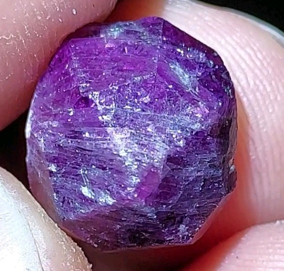 ULTRA RARE PURPLE GARNET FROM BRAZIL