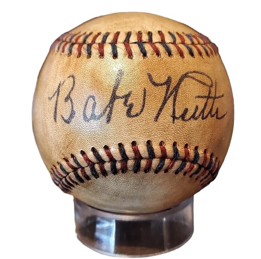 Babe Ruth - Autographed Baseball - Beautiful High Quality Replica - A Must Have