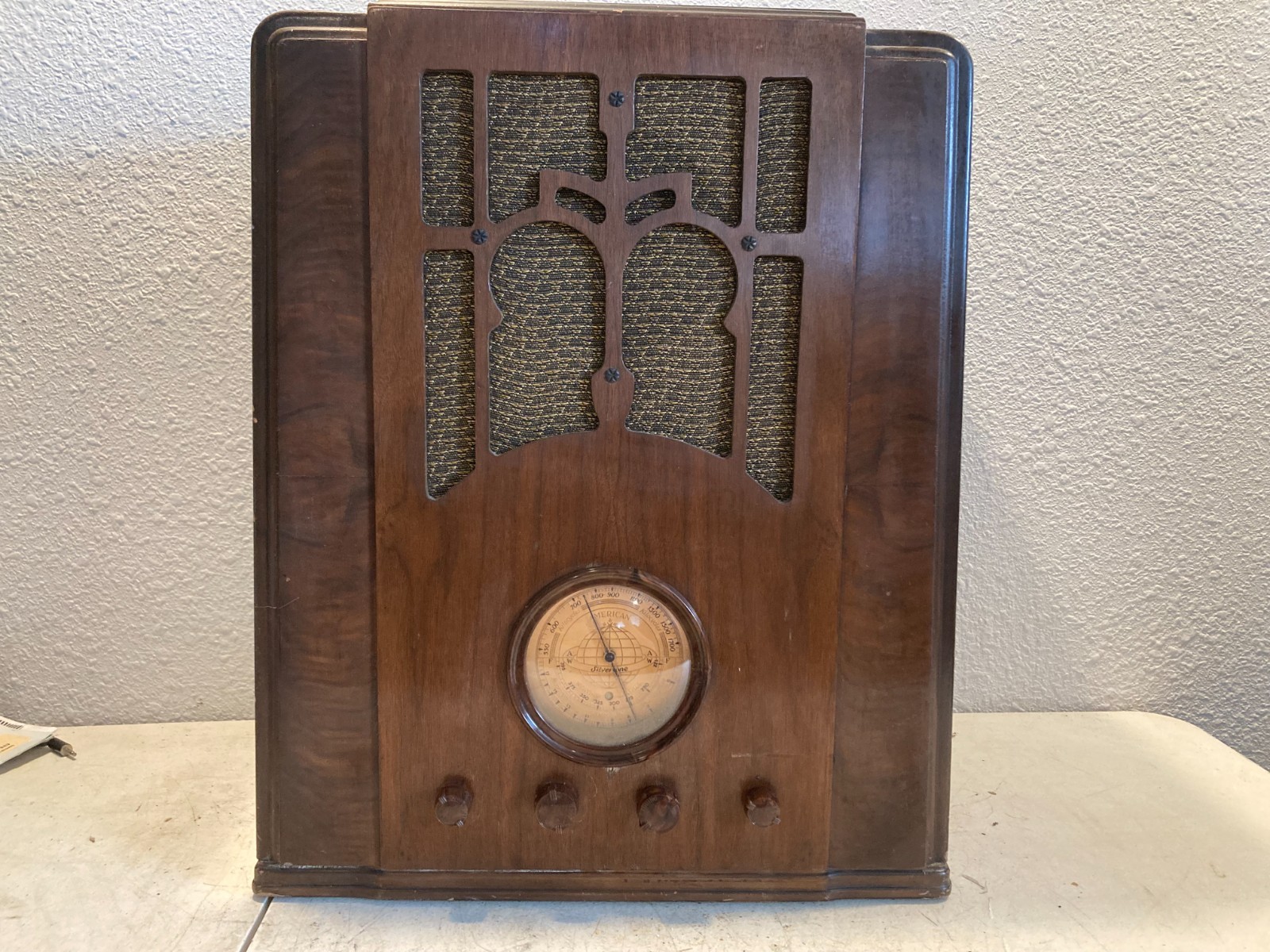 Silvertone Tube Radio Model 4524 Vintage 1930’s Untested P/R Silvertone Tube Radio Model 4524 Vintage 1930’s Untested P/R