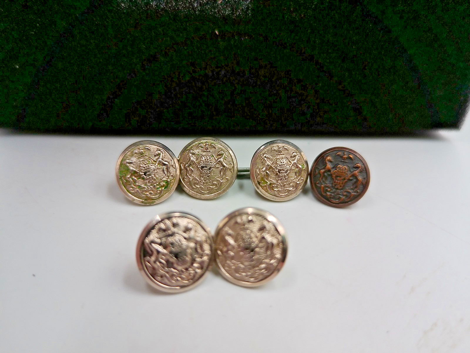 Lot of 6 Vintage Pennsylvania State Seal Uniform Buttons 'Waterbury'
