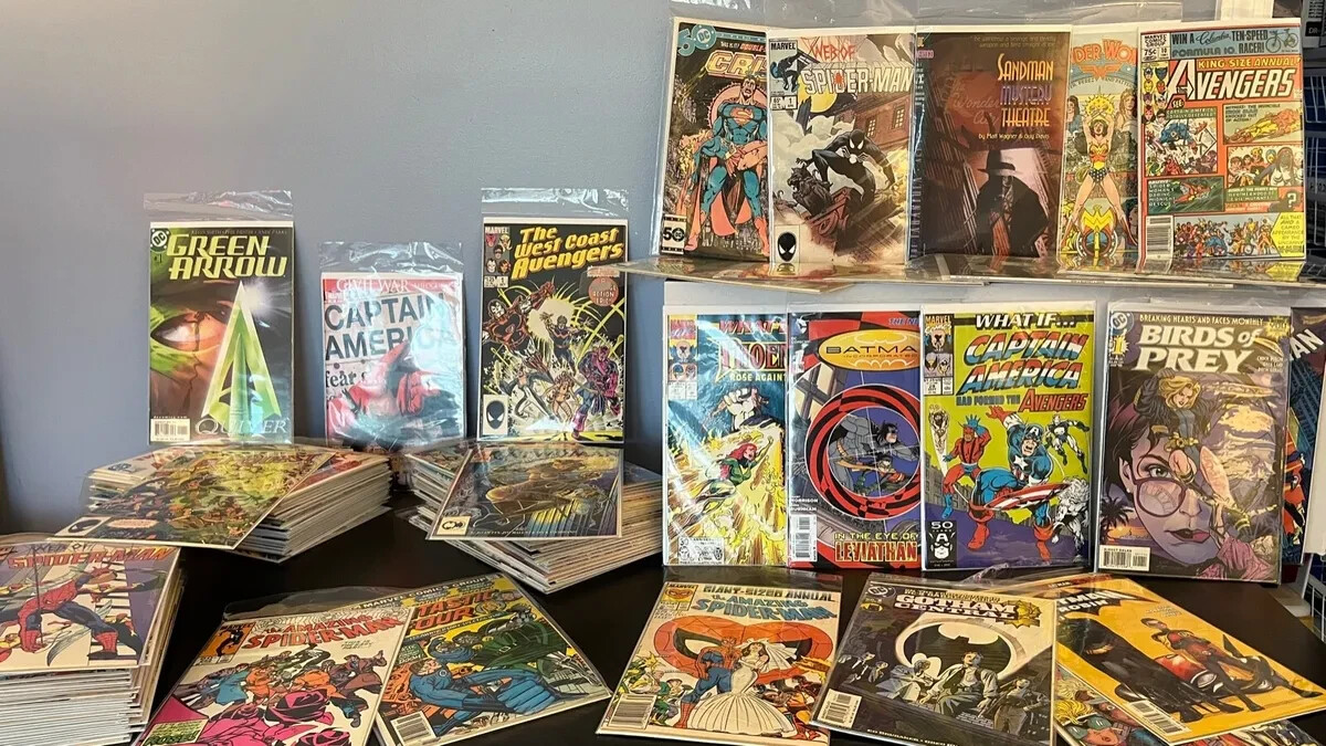 Comic Grab: Golden-Modern Age Comics (15 books) Comic Grab: Golden-Modern Age Comics (15 books)