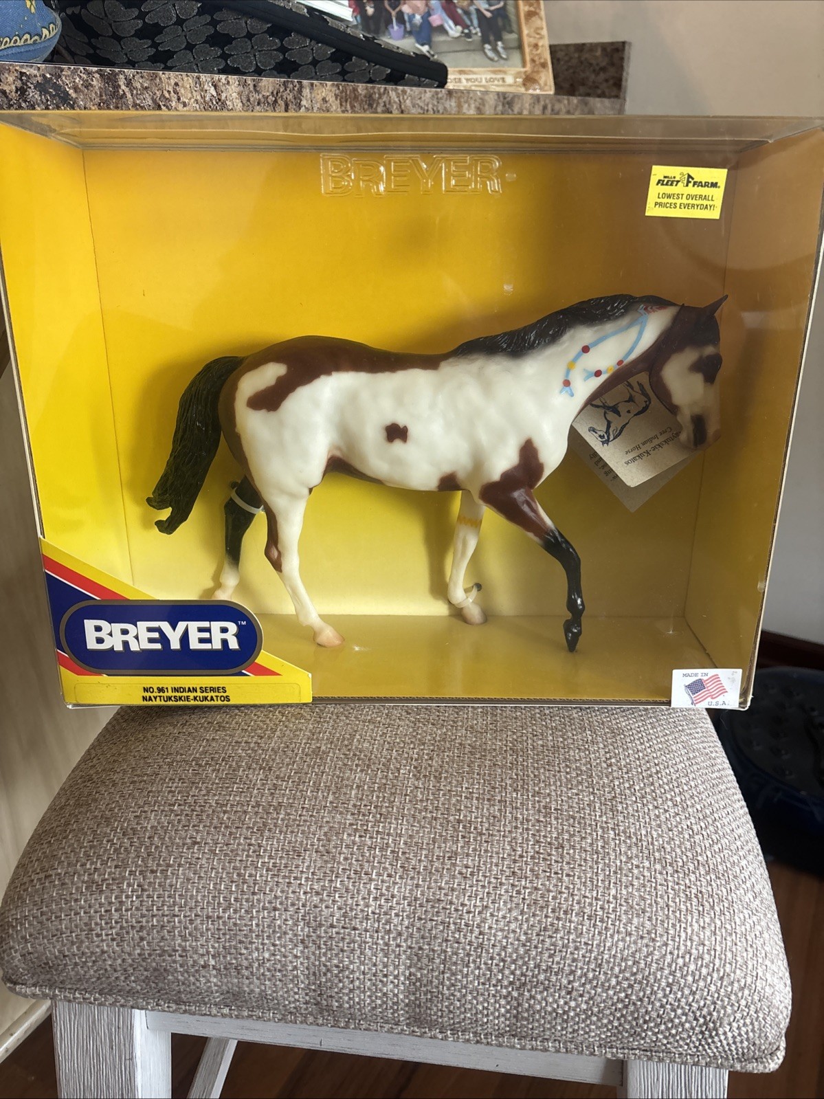 Breyer Horse Indian Series Naytukskie-Kukatos Horse Reeves Item No. 961 NEW Breyer Horse Indian Series Naytukskie-Kukatos Horse Reeves Item No. 961 NEW