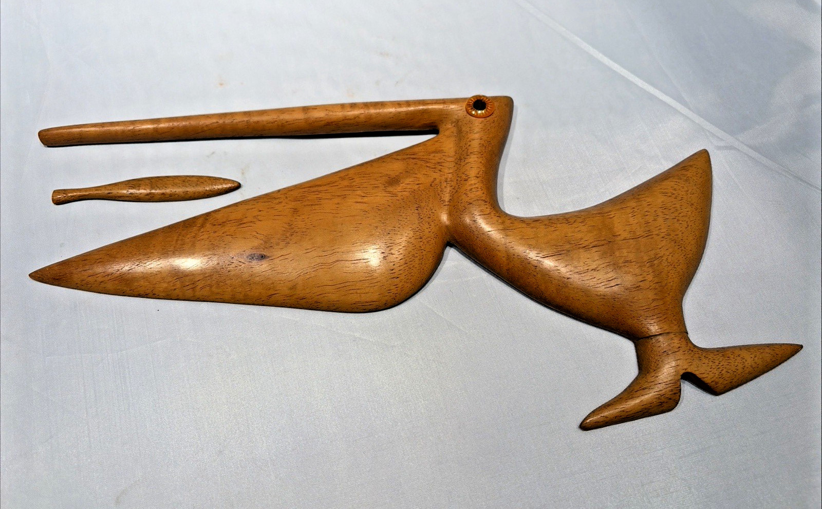 Vintage 1960's Taverneau Wood Pelican Wall Hanging w/Fish in Mouth - Very Rare Vintage 1960's Taverneau Wood Pelican Wall Hanging w/Fish in Mouth - Very Rare