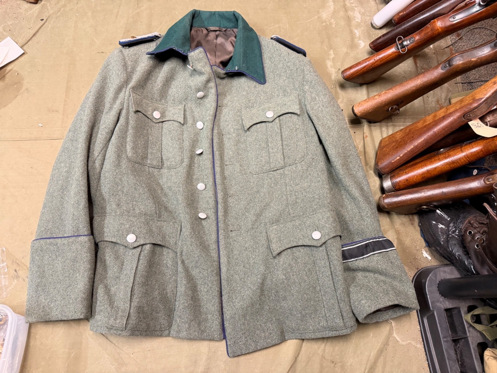 WWII GERMAN M1936 M36 MEDICAL OFFICER WOOL COMBAT FIELD TUNIC- 2XLARGE 50R WWII GERMAN M1936 M36 MEDICAL OFFICER WOOL COMBAT FIELD TUNIC- 2XLARGE 50R