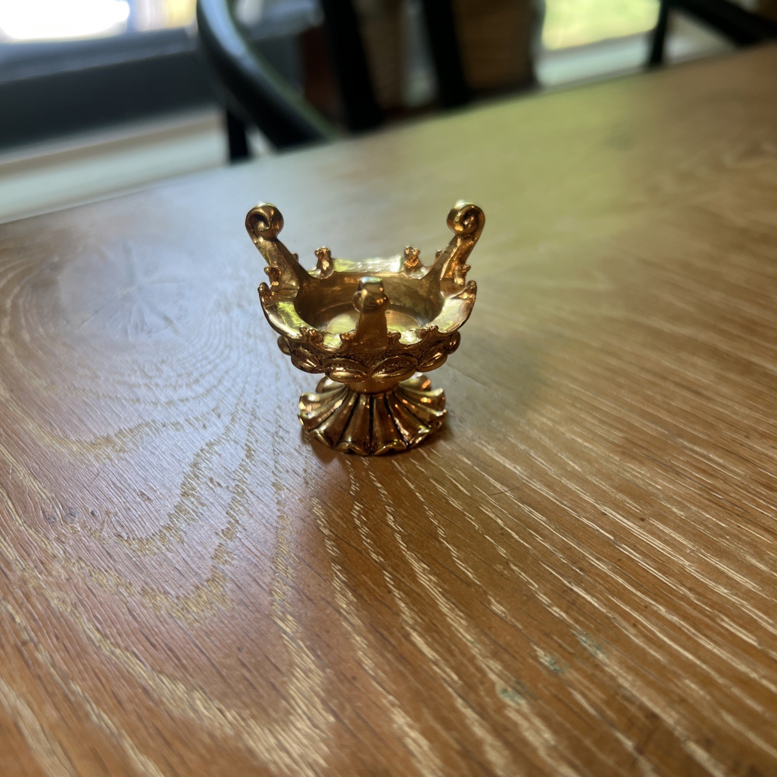 Vintage House of Faberge Egg Stand Metal Golden Tone With Authentic Label Number