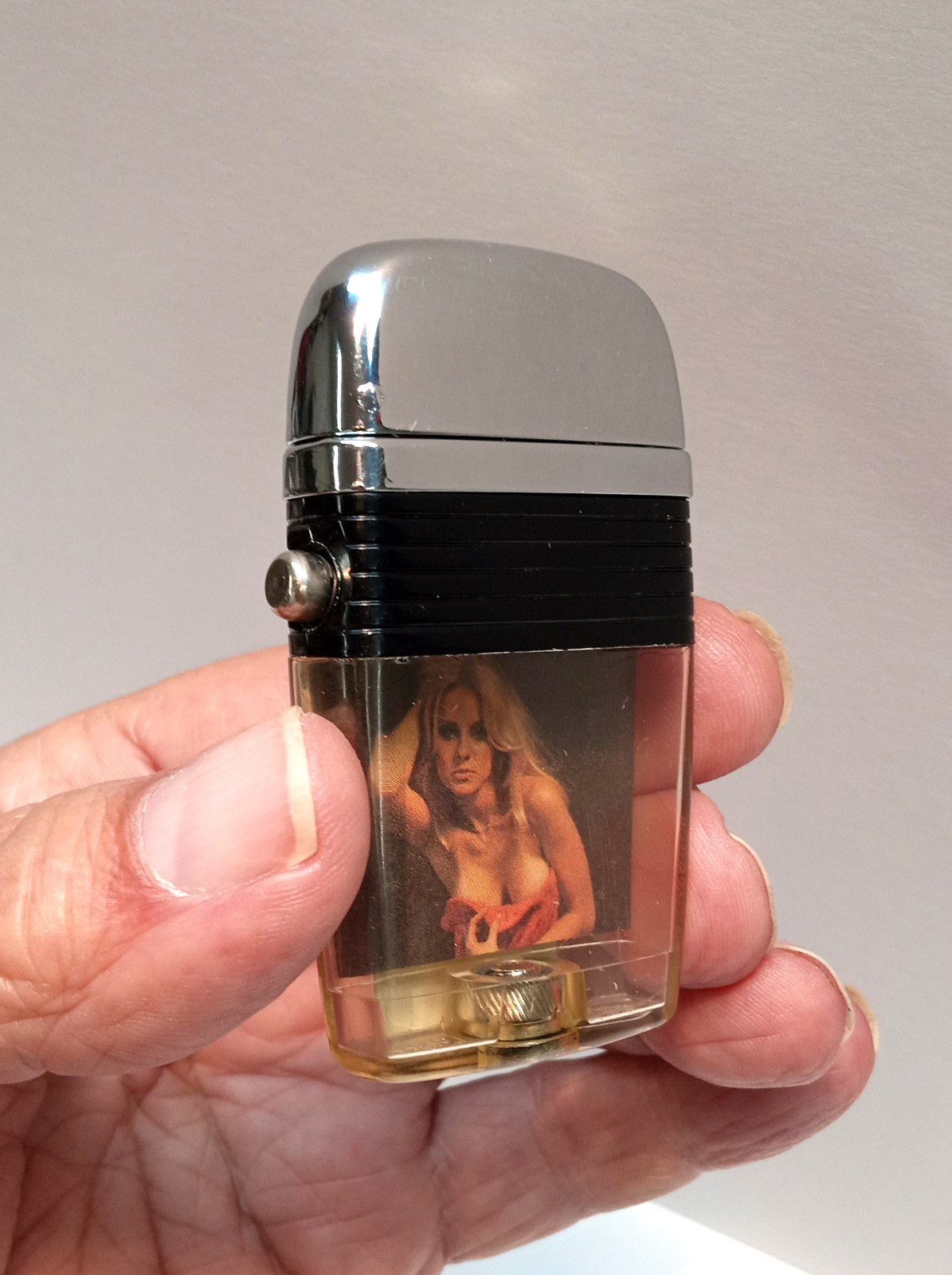 Vintage NOS Scripto VU Lighter Sexy Female Model Pinup Girl New Never Used Rare Vintage NOS Scripto VU Lighter Sexy Female Model Pinup Girl New Never Used Rare