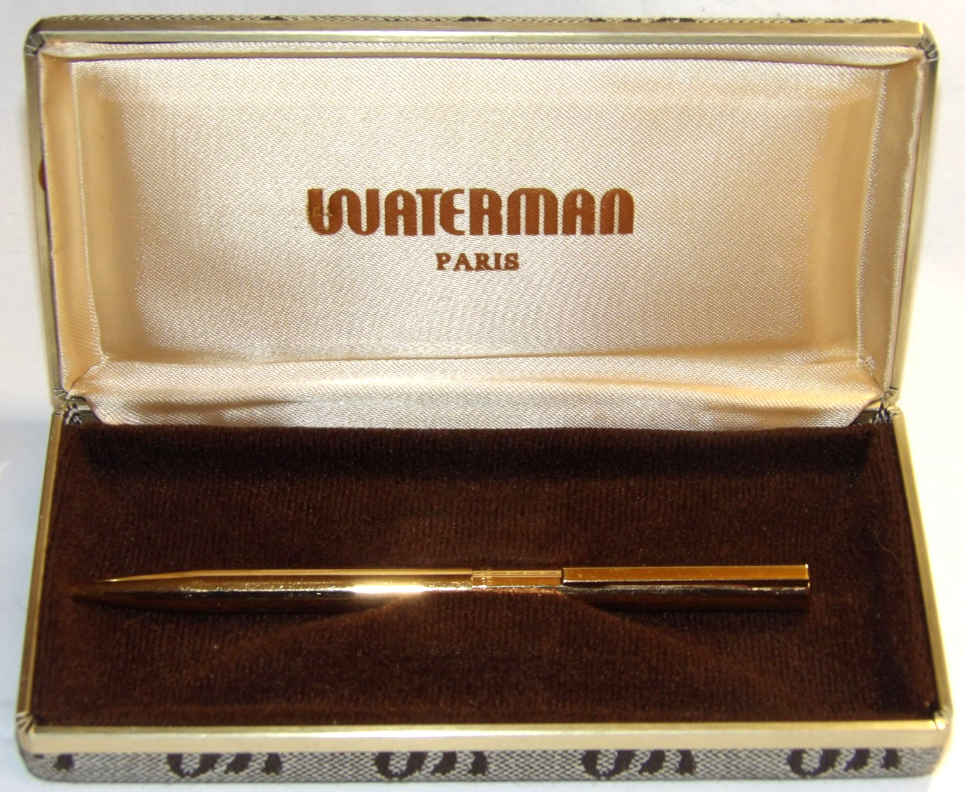 VINTAGE WATERMAN PARIS GOLD PLATED BALLPOINT PEN WITH BOX PLAQUE OR G FRANCE VINTAGE WATERMAN PARIS GOLD PLATED BALLPOINT PEN WITH BOX PLAQUE OR G FRANCE