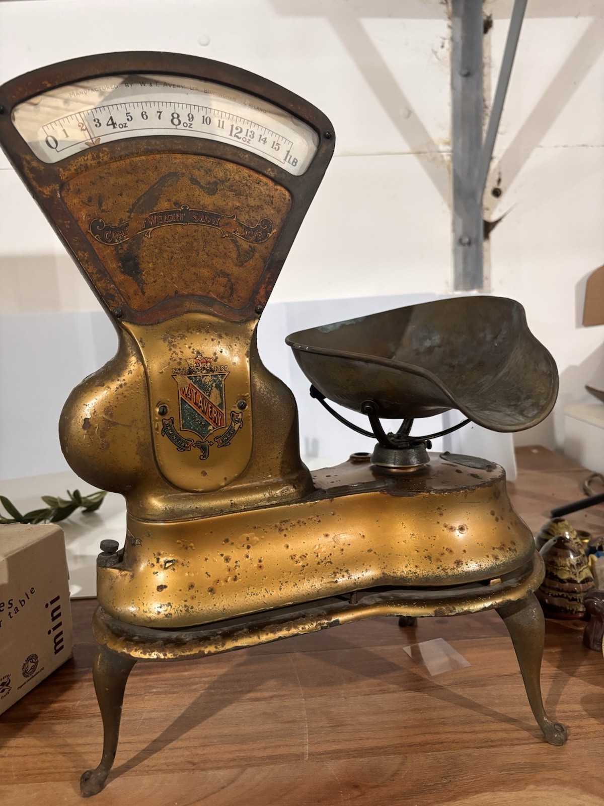 Antique W&T Avery Toledo 1lb Counter Shop Scales with Original Metal Pan Antique W&T Avery Toledo 1lb Counter Shop Scales with Original Metal Pan