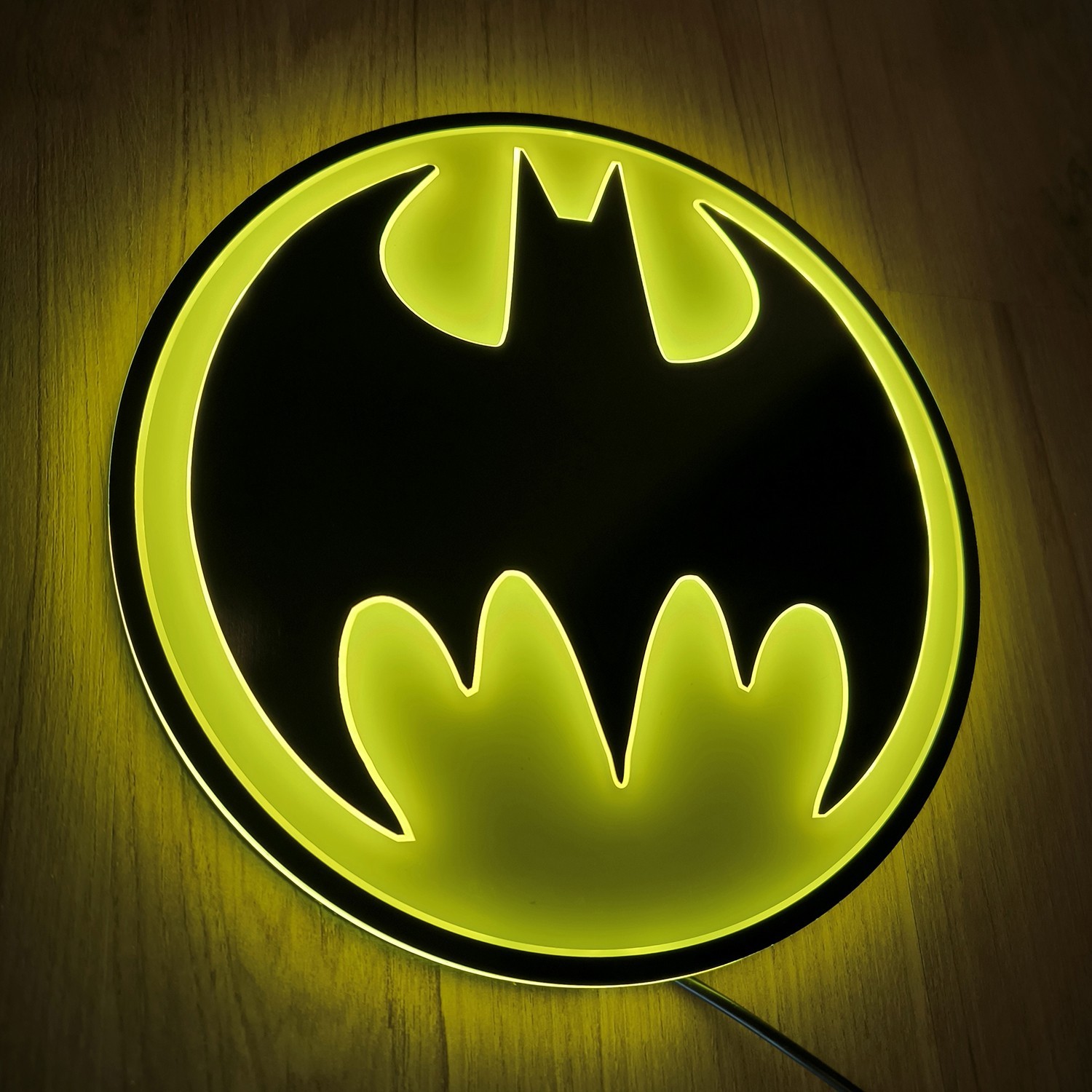 Batman Logo LED Light - Circular - wall light - desk light Batman Logo LED Light - Circular - wall light - desk light