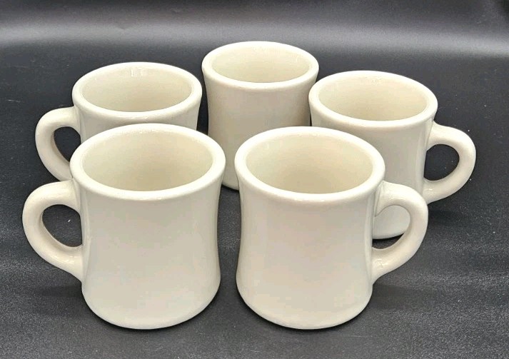 Vintage Victor Heavy Porcelain Diner Mugs Coffee Cups Set of 5 Stamped Ivory