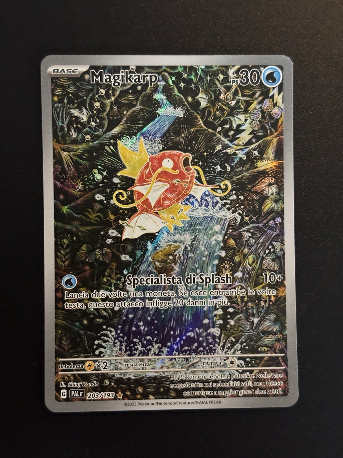 Pokemon Magikarp 203/198 PAL ITA Full Art Illustration Kanda Paldea Evolutions Pokemon Magikarp 203/198 PAL ITA Full Art Illustration Kanda Paldea Evolutions