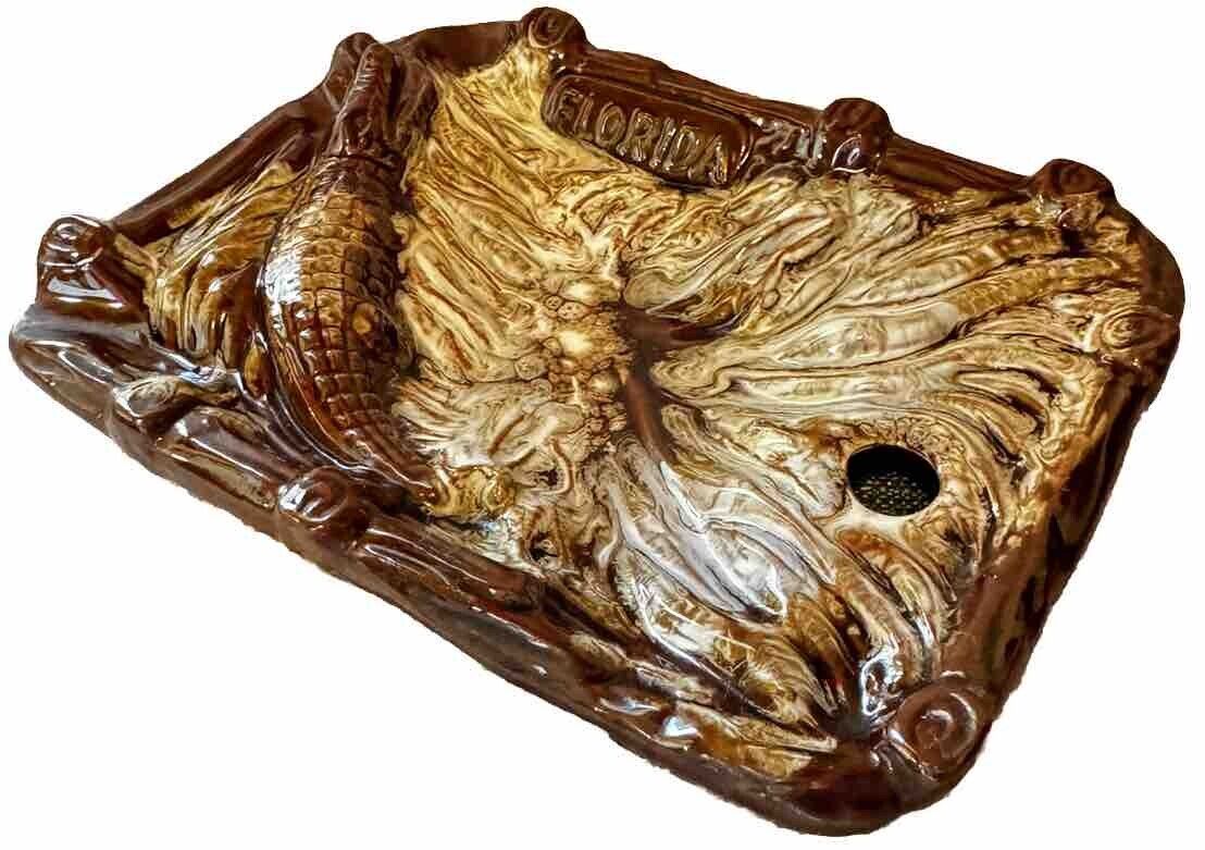 Vintage Ceramic Florida Souvenir Gator Alligator Crocodile Ashtray