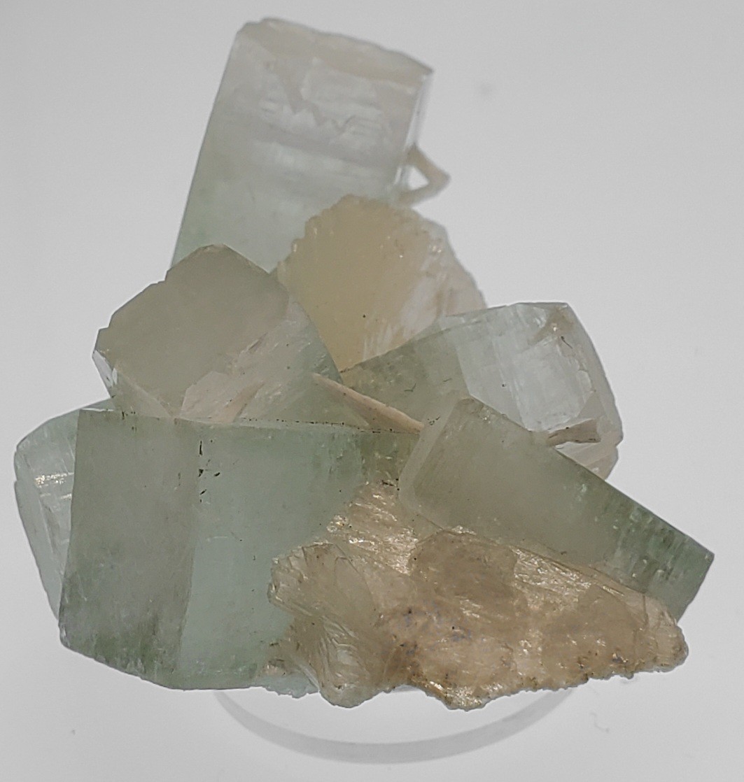 High Quality Green Apophyllite And Stilbite 36g Specimen From India High Quality Green Apophyllite And Stilbite 36g Specimen From India