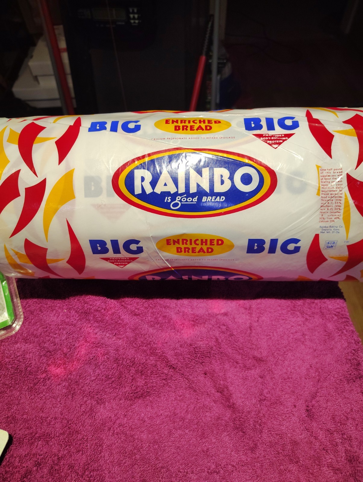 Vintage Rainbo Bread Wax Paper Roll NOS 1950s Bakery Advertising Display 22+ LBS Vintage Rainbo Bread Wax Paper Roll NOS 1950s Bakery Advertising Display 22+ LBS
