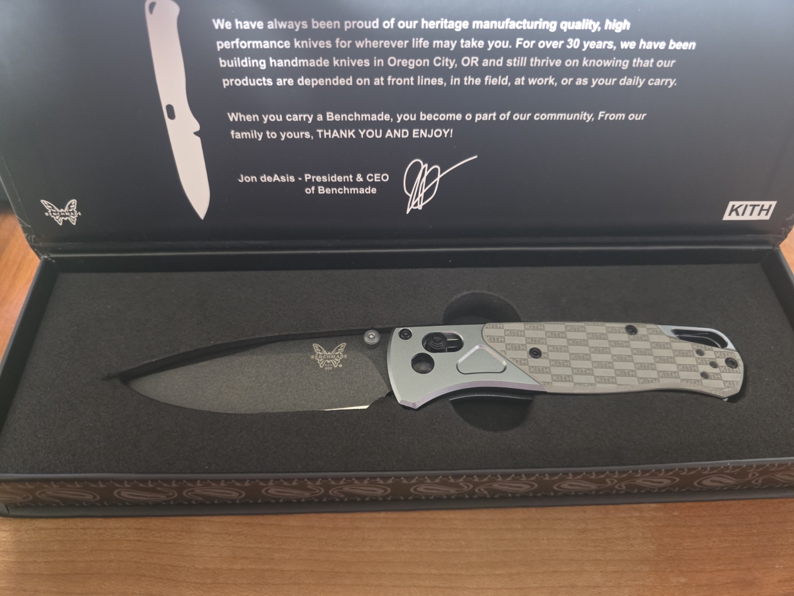 KITH x Benchmade Bugout 535 M390 Limited Edition Knife w/ Original Box NEW
