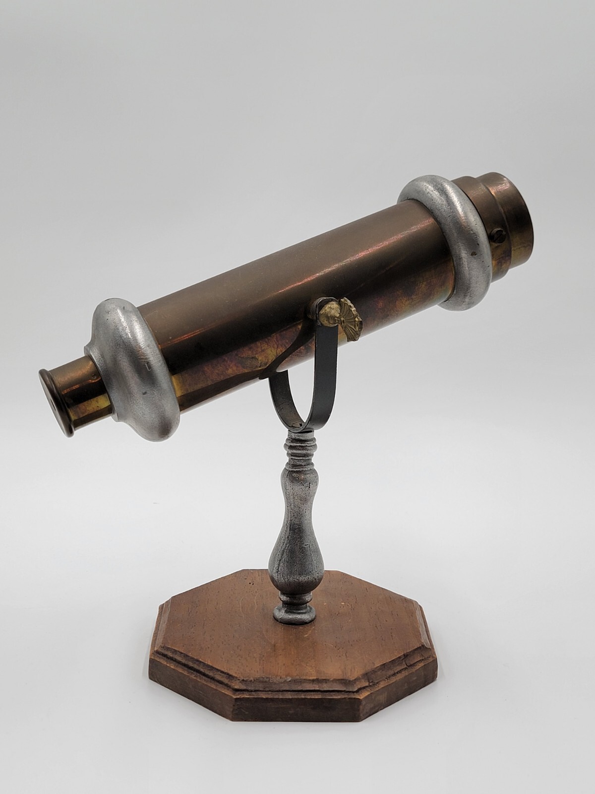 Rare Antique Turn Of The Century Italian Parlor Kaleidoscope W A Wooden Stand. Rare Antique Turn Of The Century Italian Parlor Kaleidoscope W A Wooden Stand.