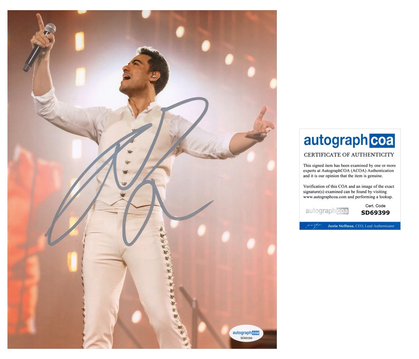 CARLOS RIVERA SIGNED/FIRMADO 8x10 PHOTO ROMEO SANTOS BAD BUNNY - ACOA COA CARLOS RIVERA SIGNED/FIRMADO 8x10 PHOTO ROMEO SANTOS BAD BUNNY - ACOA COA